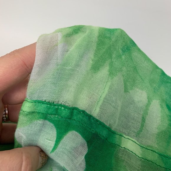 David & Young green St. Patty's Day infinity scarf - Picture 6 of 6